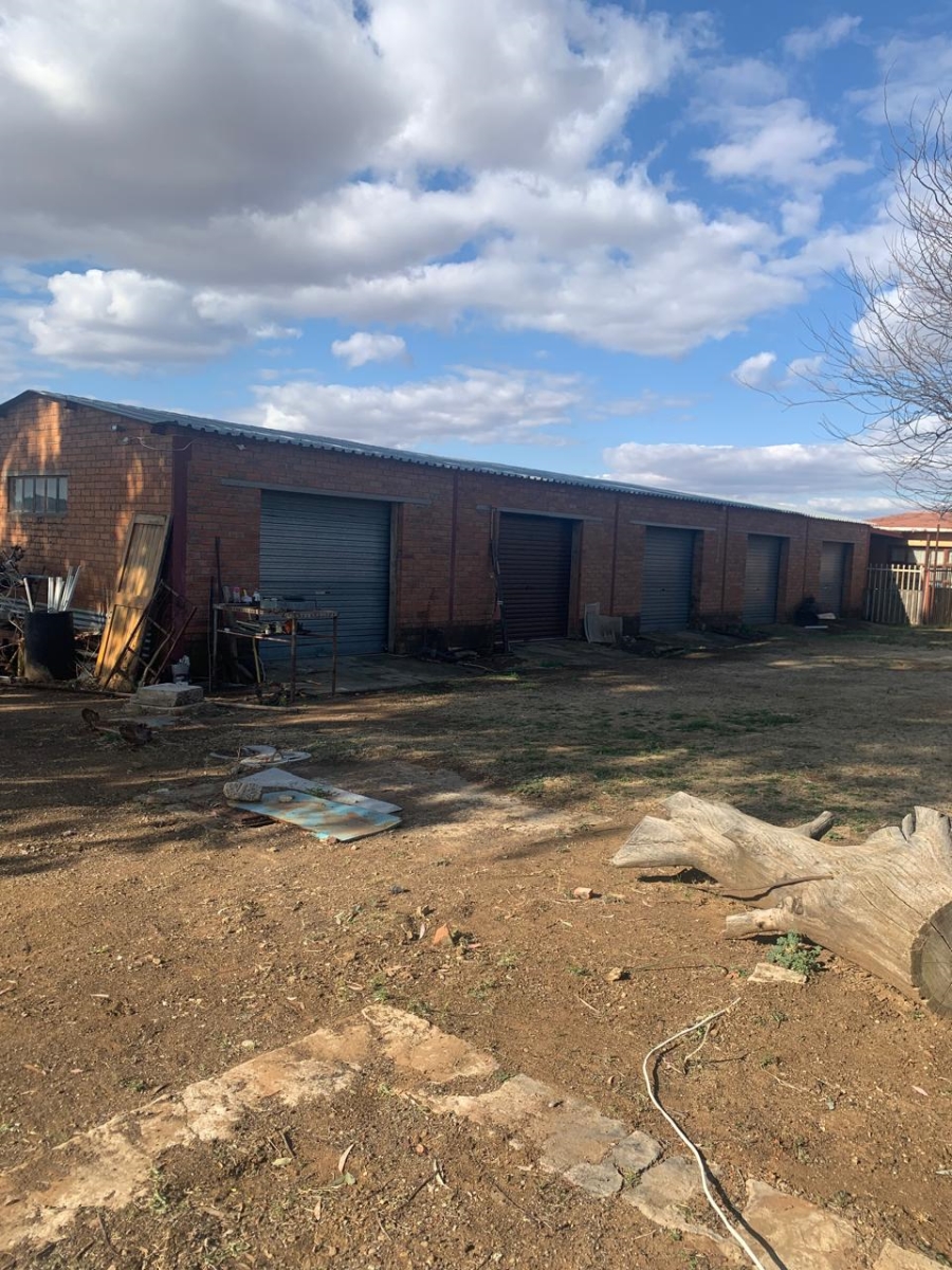 Commercial Property for Sale in Levins Estate Free State